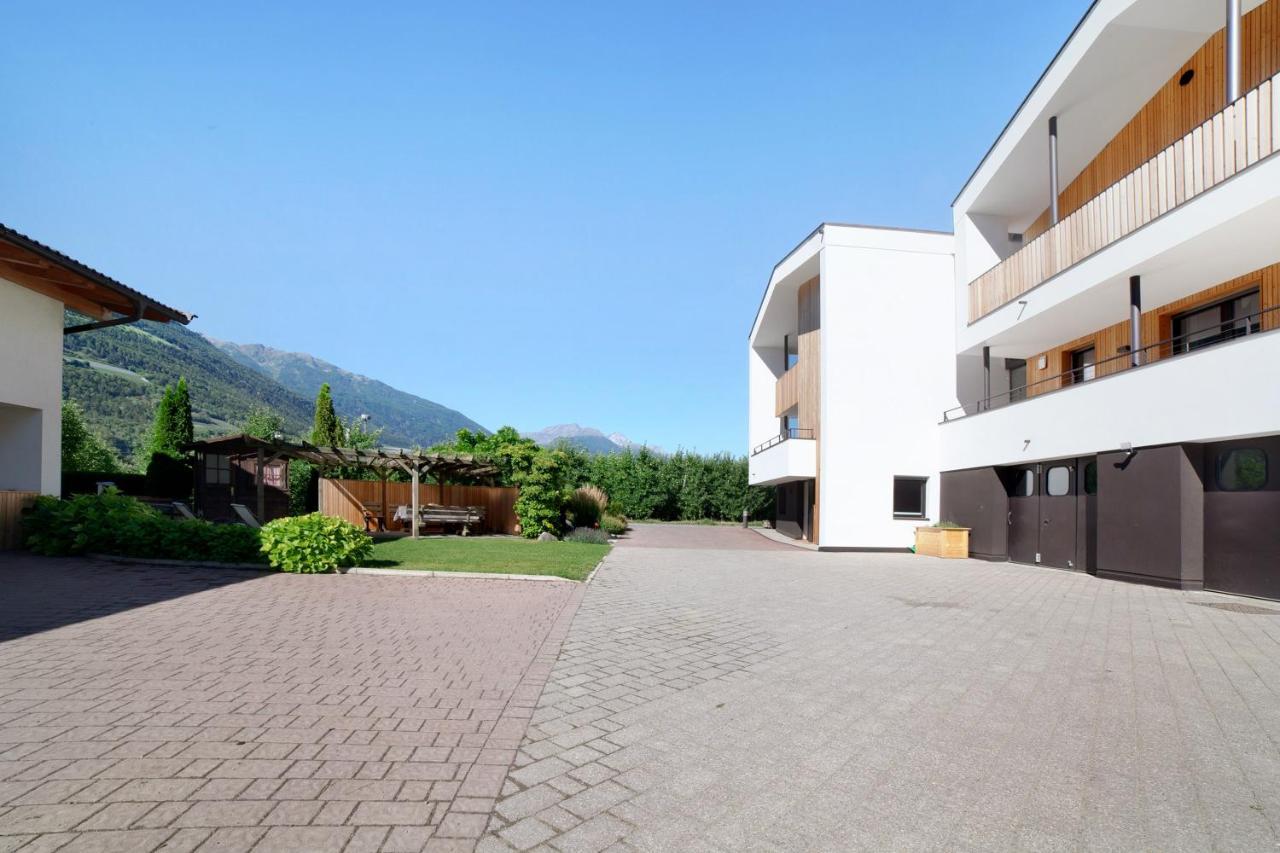 Waalhof Ferienwohnung Golden Ciardes Buitenkant foto
